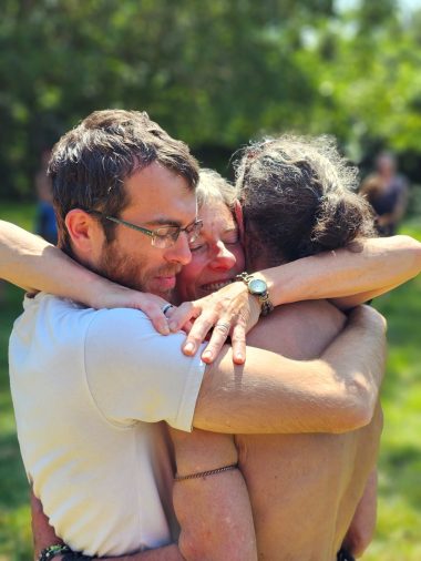 rassemblement d'humains heureux